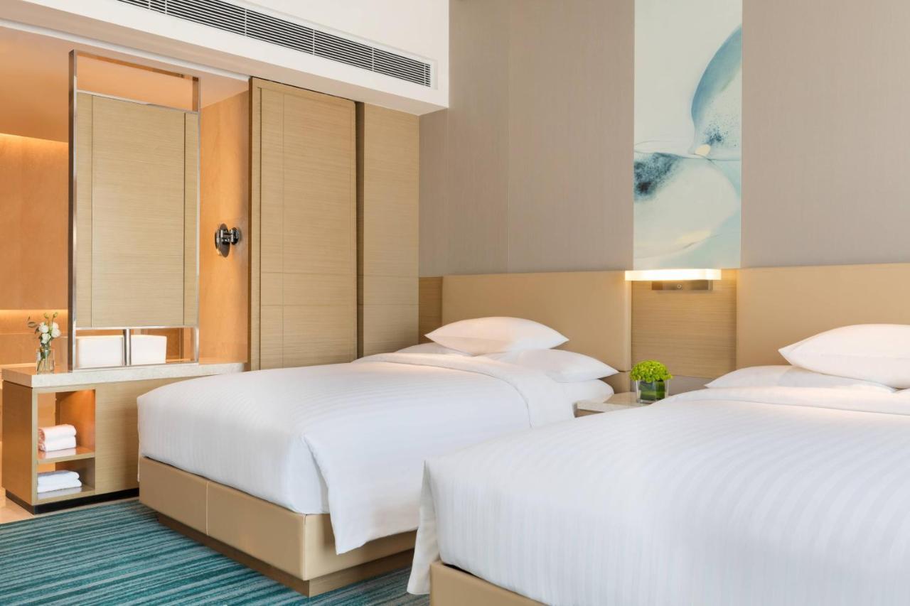 Courtyard By Marriott Shunde Longjiang, Near Furniture Fair Otel Dış mekan fotoğraf