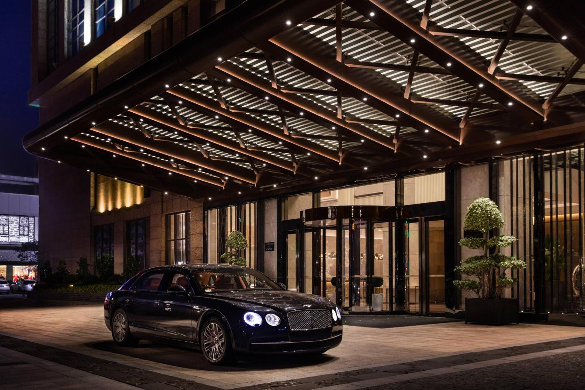 Courtyard By Marriott Shunde Longjiang, Near Furniture Fair Otel Dış mekan fotoğraf