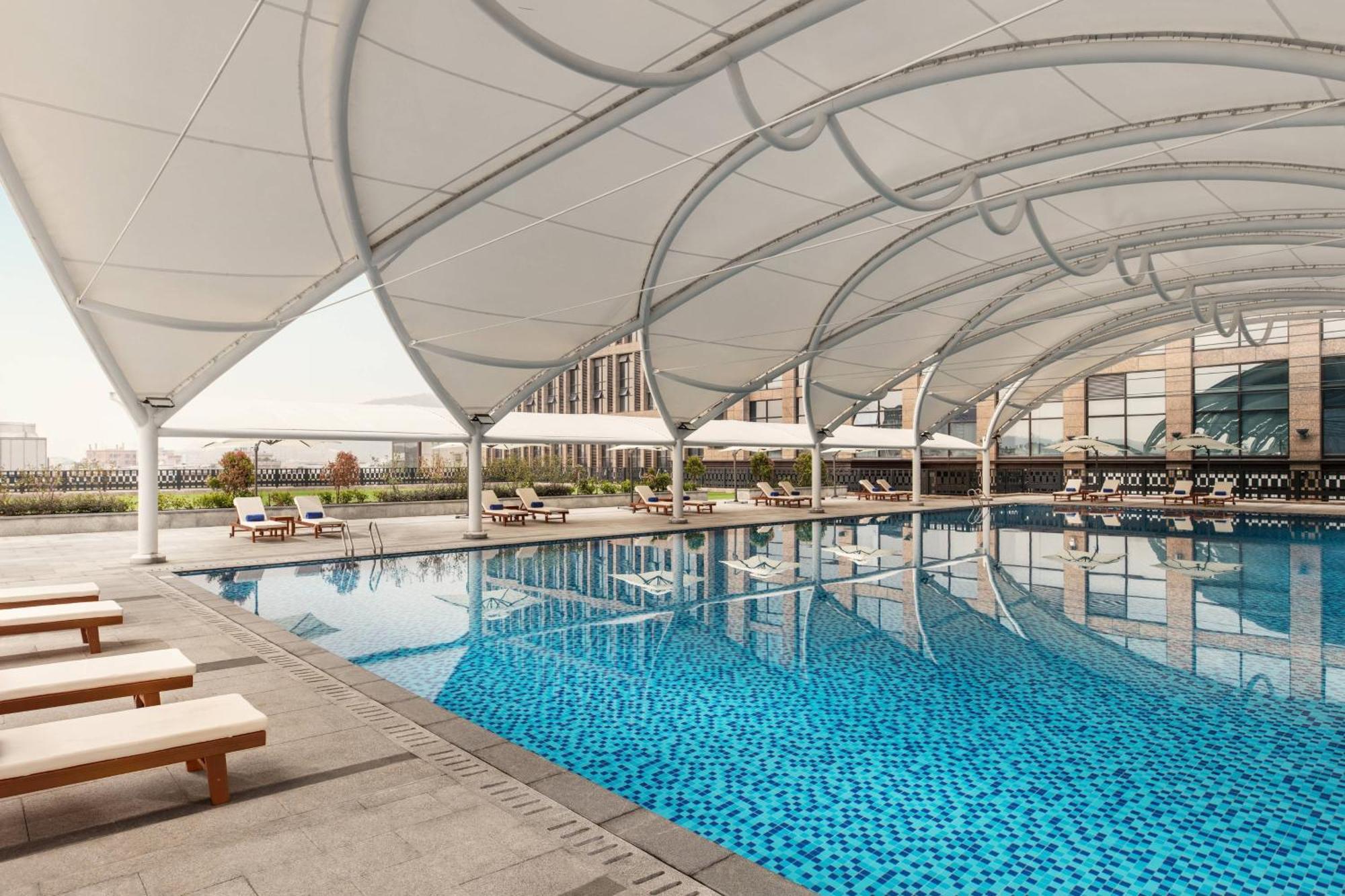 Courtyard By Marriott Shunde Longjiang, Near Furniture Fair Otel Dış mekan fotoğraf